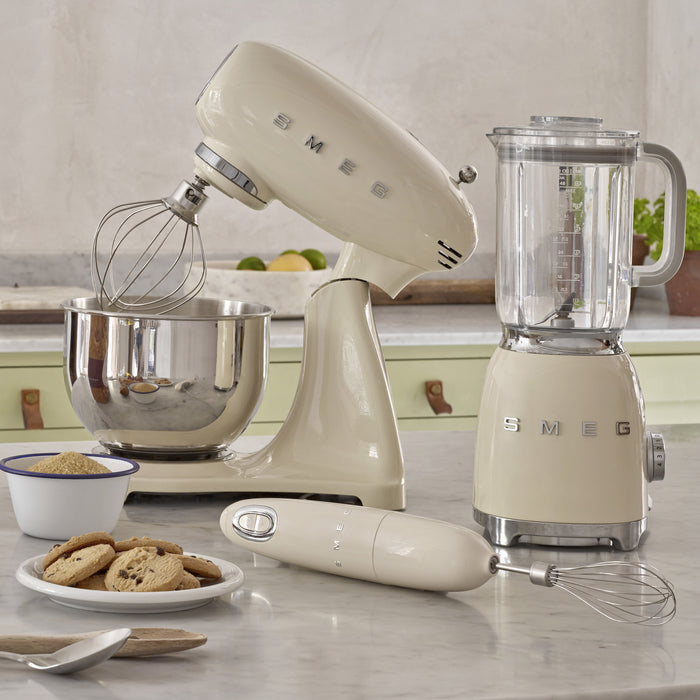 Smeg 50's Retro Style Aesthetic Cream Blender