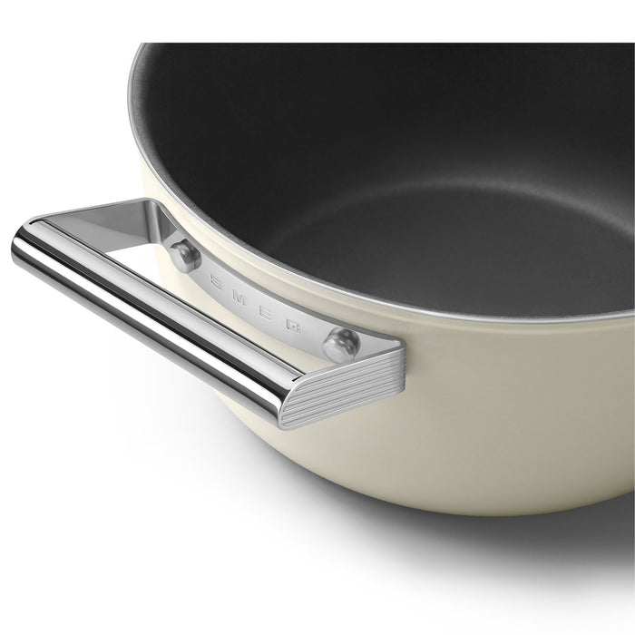Smeg Cookware 50's Style Non-Stick Cream Casserole Dish with Lid, 5-Quart