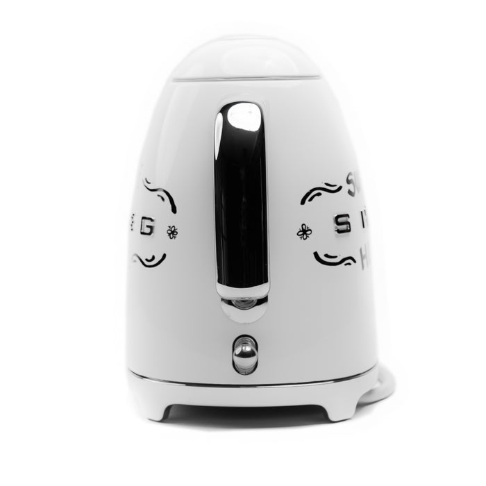 Smeg KLF03 Electric Kettle by Roxana Frontini Series "Love Sweet Home"