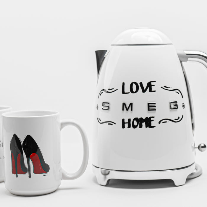 Smeg KLF03 Electric Kettle by Roxana Frontini Series "Love Sweet Home"