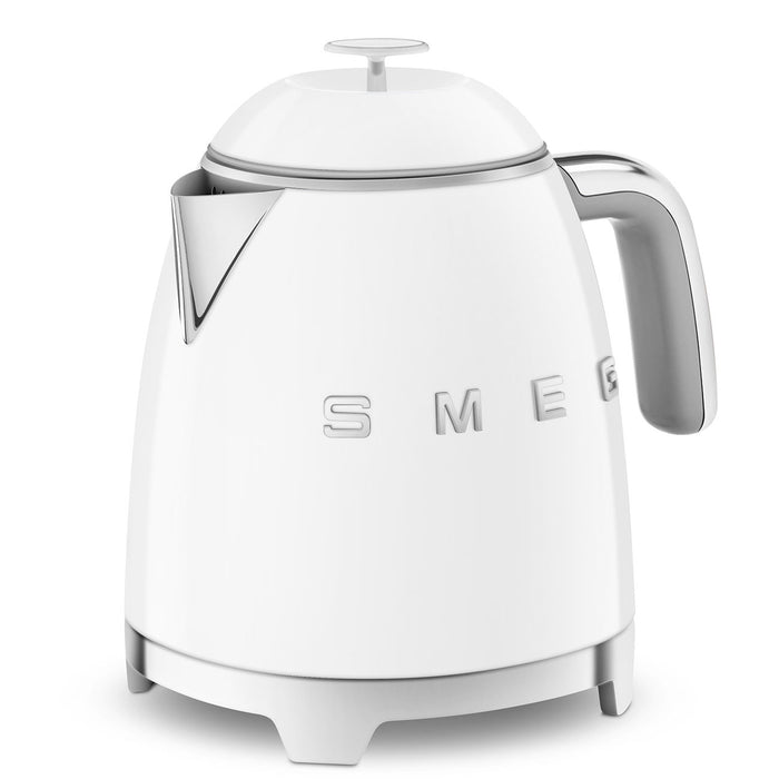 Smeg Retro Style Electric KLF05 White Mini Kettle